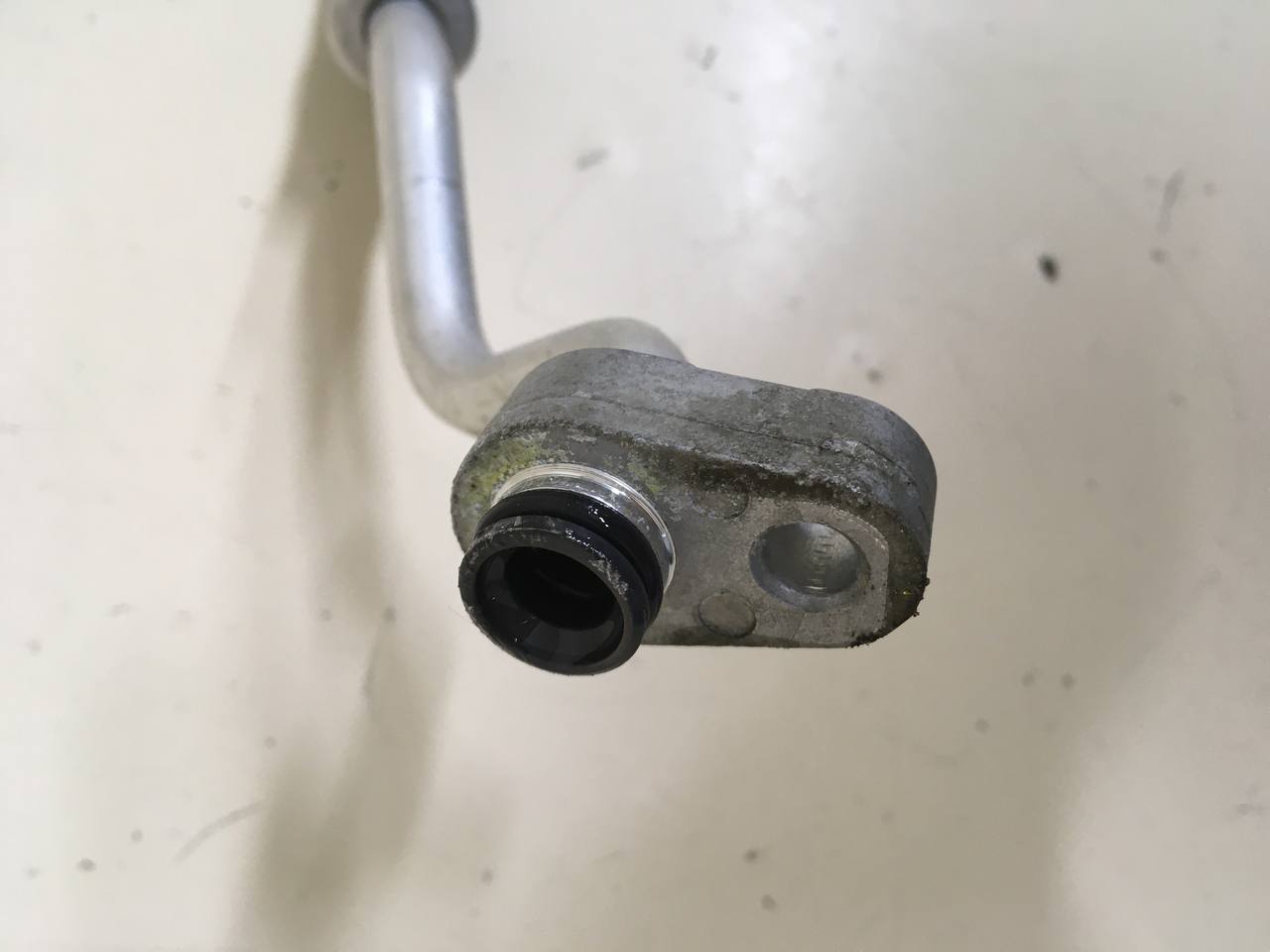 Трубка кондиционера Toyota Rav 4 (XA40) 2013-2019 Трубка кондиционера Toyota Rav 4 (XA40) 2013-2019