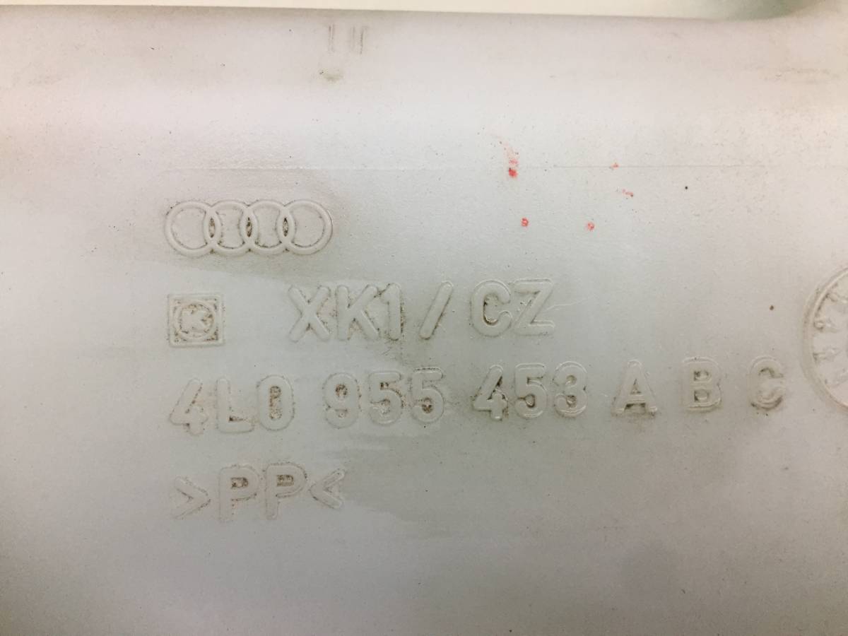 Бачок омывателя лобового стекла Audi Q7 (4L) 2005-2015
