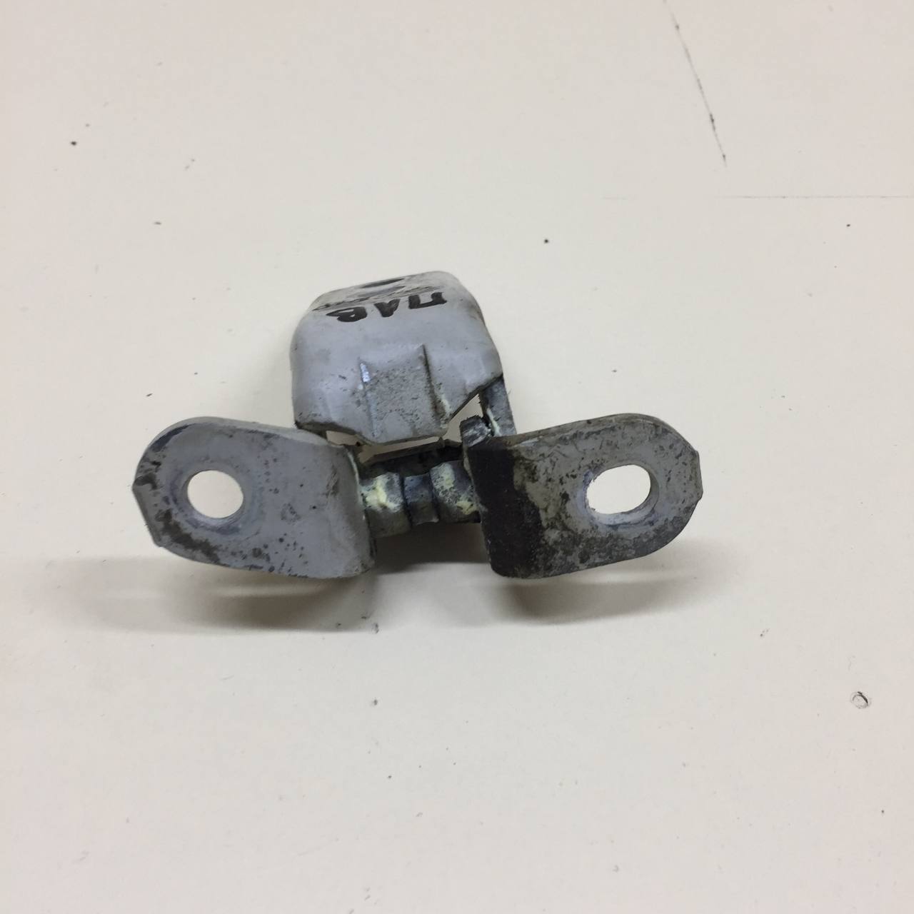 Петля двери передней левой верхняя Toyota Corolla E120 2001-2007