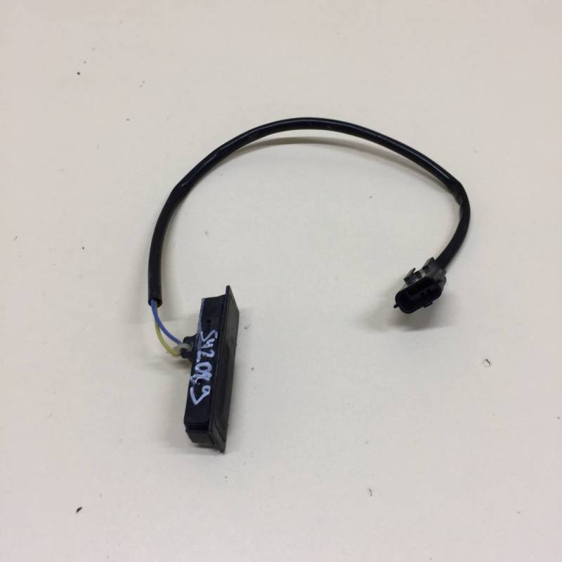 Кнопка открывания багажника Nissan Qashqai (J11) 2014>