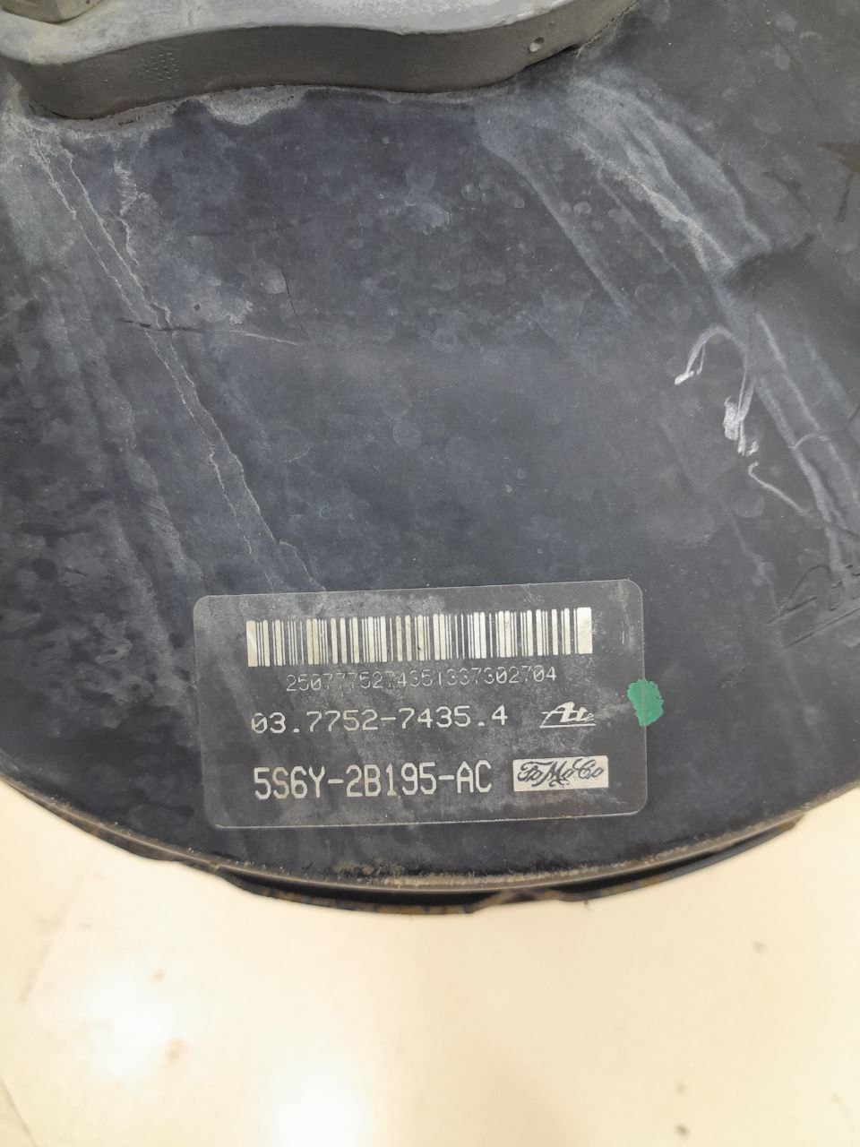 Усилитель тормозов вакуумный Ford Fusion (JU) 2002-2012 Усилитель тормозов вакуумный Ford Fusion (JU) 2002-2012