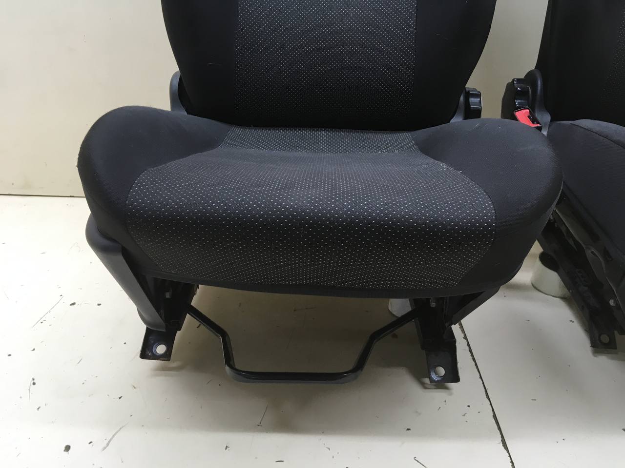 Сиденье (комплект) Chevrolet Niva 2009-2020 Сиденье (комплект) Chevrolet Niva 2009-2020