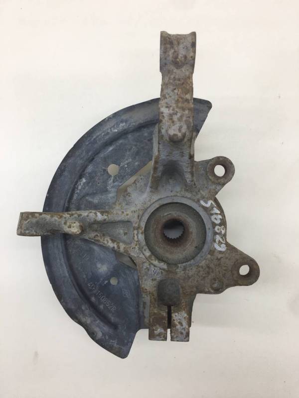 Кулак поворотный передний левый Renault Logan (2) 2014>