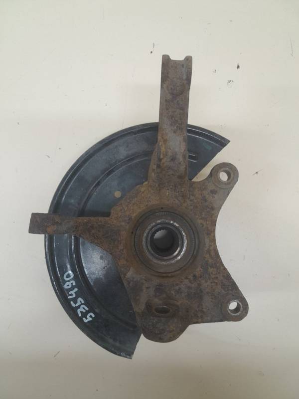 Кулак поворотный передний левый Nissan Terrano (D10) 2014>