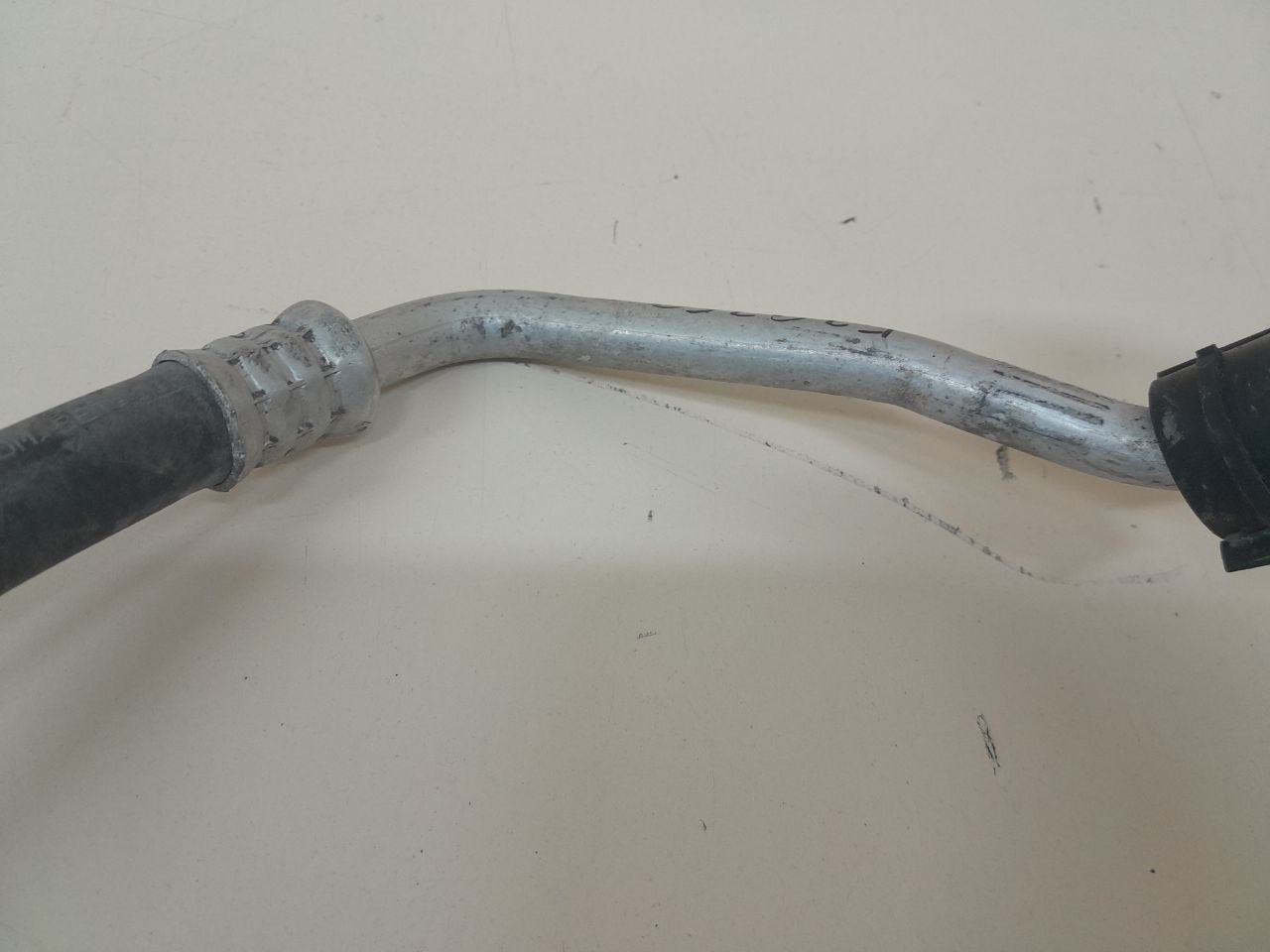 Трубка кондиционера Toyota Corolla E180 2013-2019 Трубка кондиционера Toyota Corolla E180 2013-2019