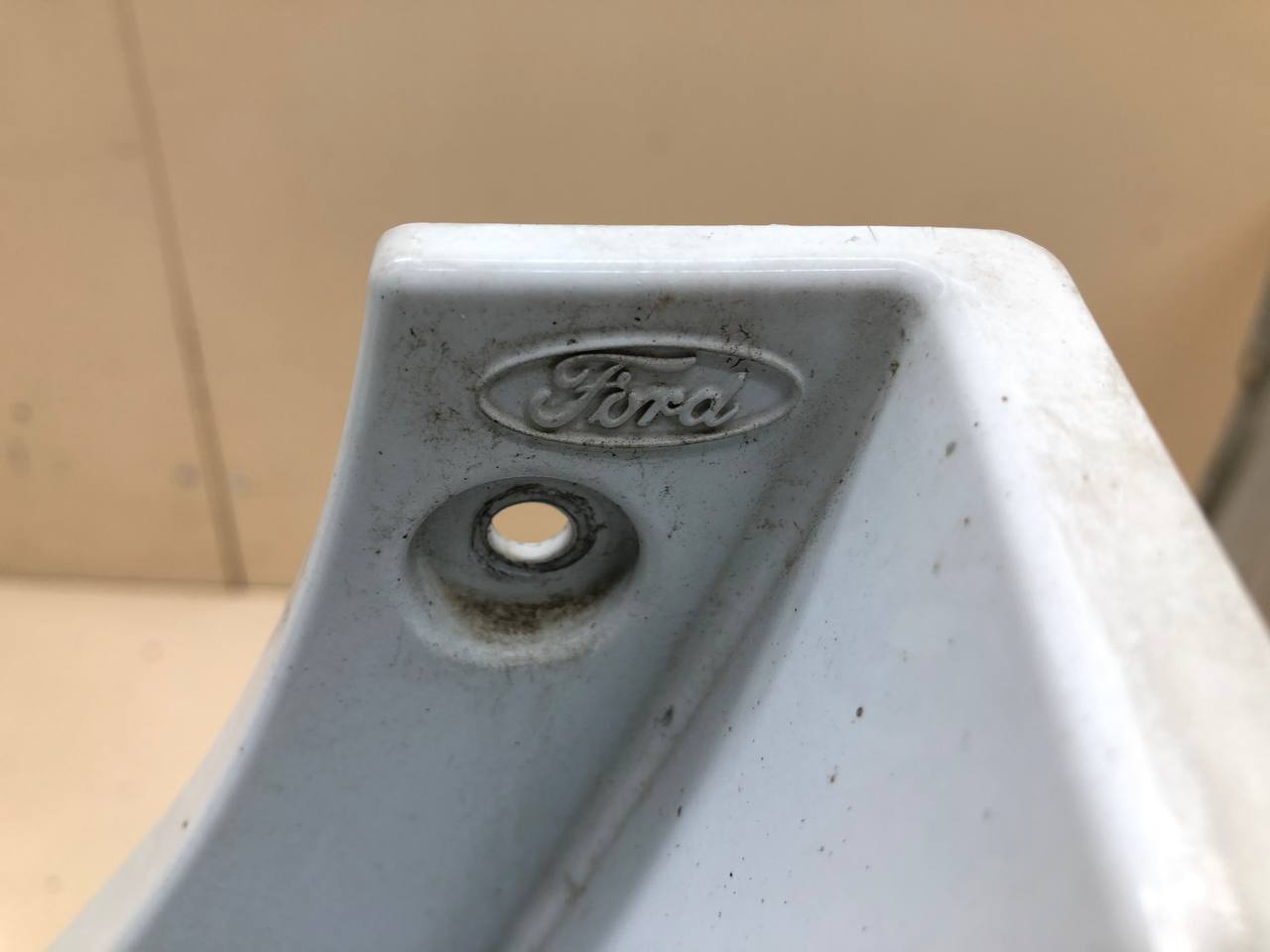 Бампер задний Ford Mondeo 4 2007-2015