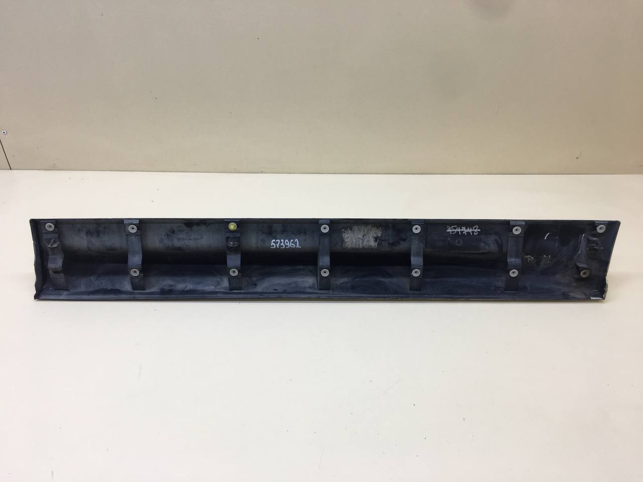 Накладка двери передней левой Land Rover Range Rover Sport 2005-2012