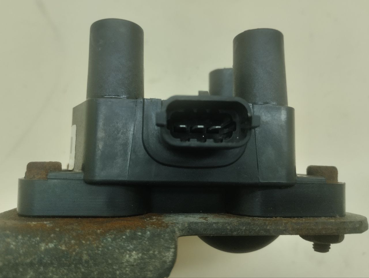 Катушка зажигания Chevrolet Niva 2002-2009 Катушка зажигания Chevrolet Niva 2002-2009
