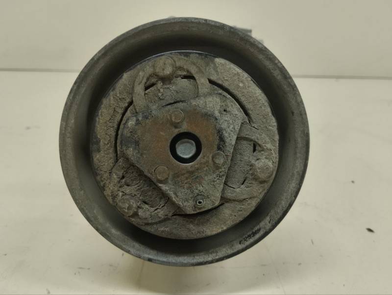 Компрессор системы кондиционирования Nissan Almera (N16) 2000-2006