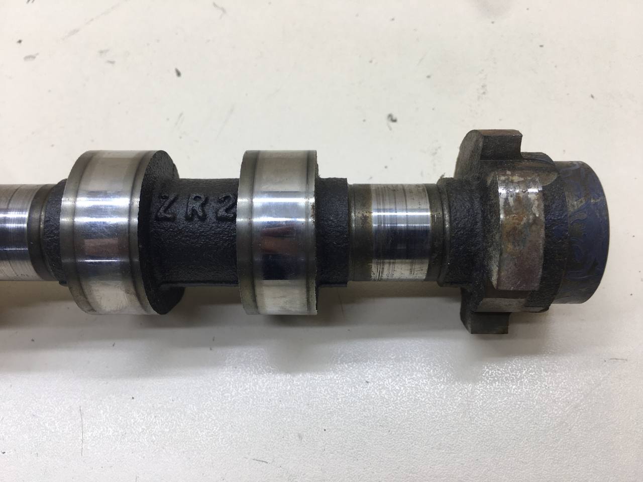Распредвал выпускной Toyota Corolla E150 2006-2013 Распредвал выпускной Toyota Corolla E150 2006-2013