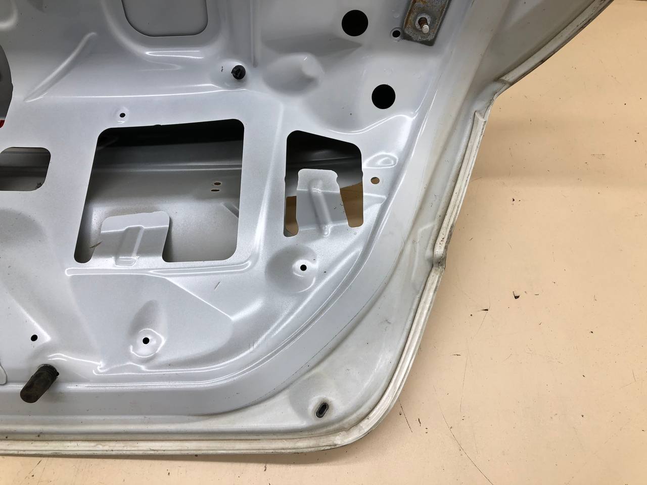 Крышка багажника Ford Focus 3 2011>