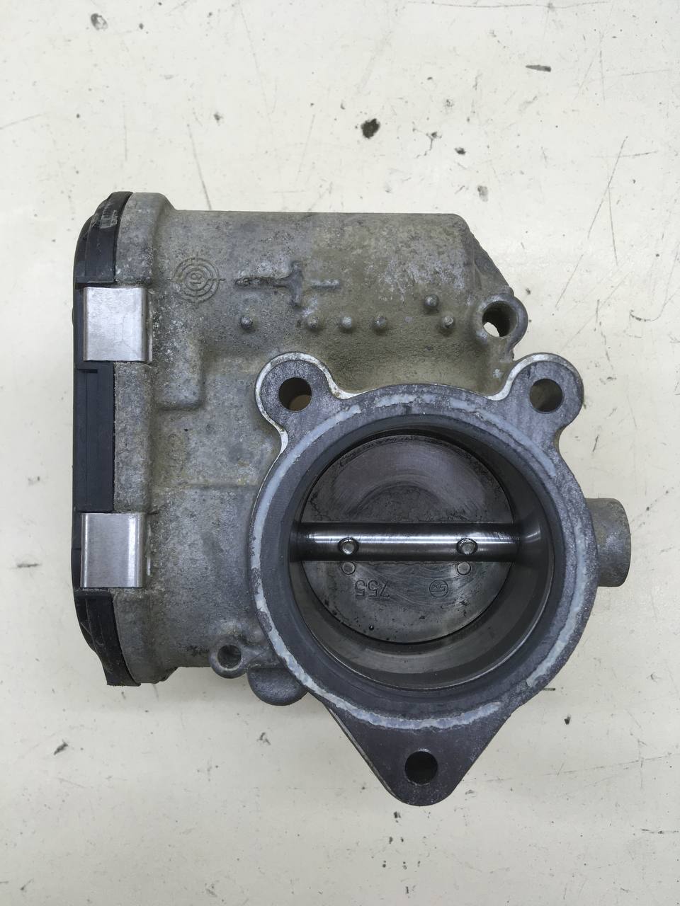 Заслонка дроссельная электрическая Chevrolet Niva 2009-2020