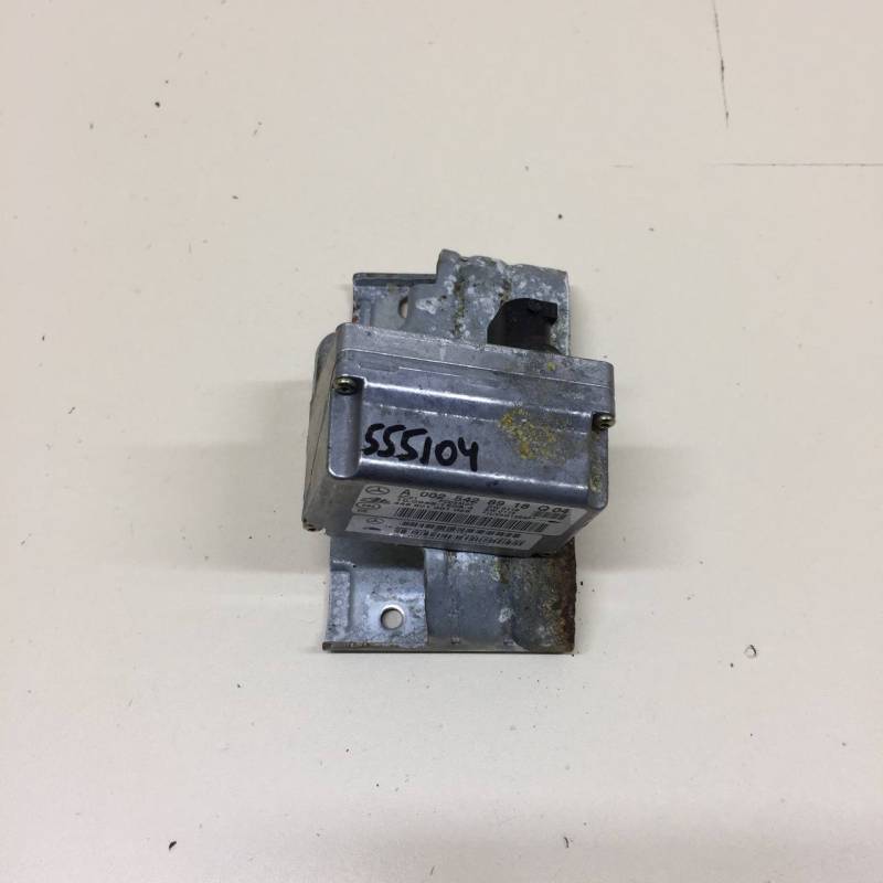 Датчик ускорения Mercedes-Benz ML-Class (W163) 1998-2004 Датчик ускорения Mercedes-Benz ML-Class (W163) 1998-2004