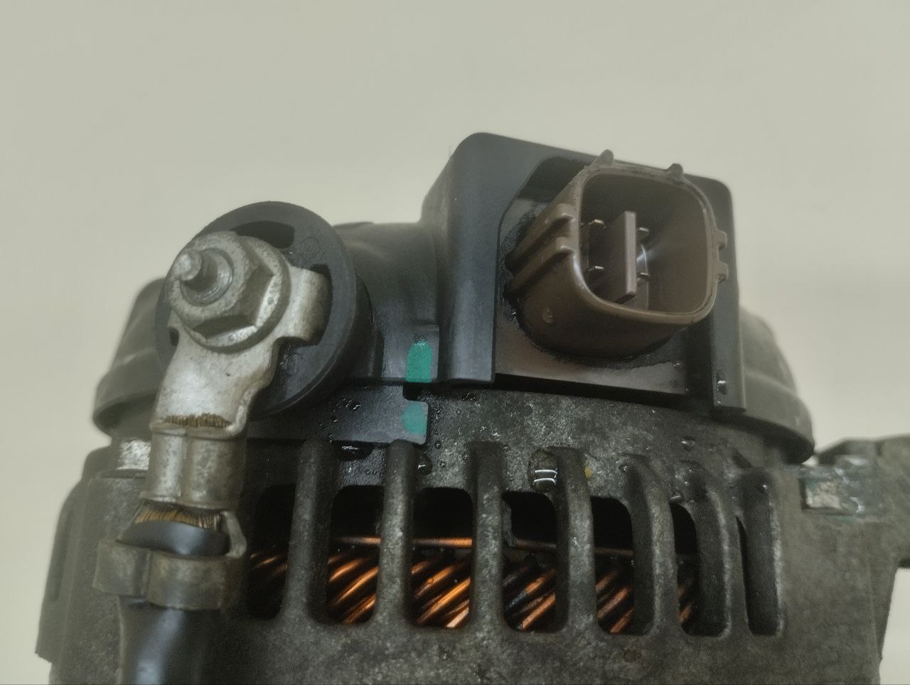 Генератор Toyota Corolla E150 2006-2013