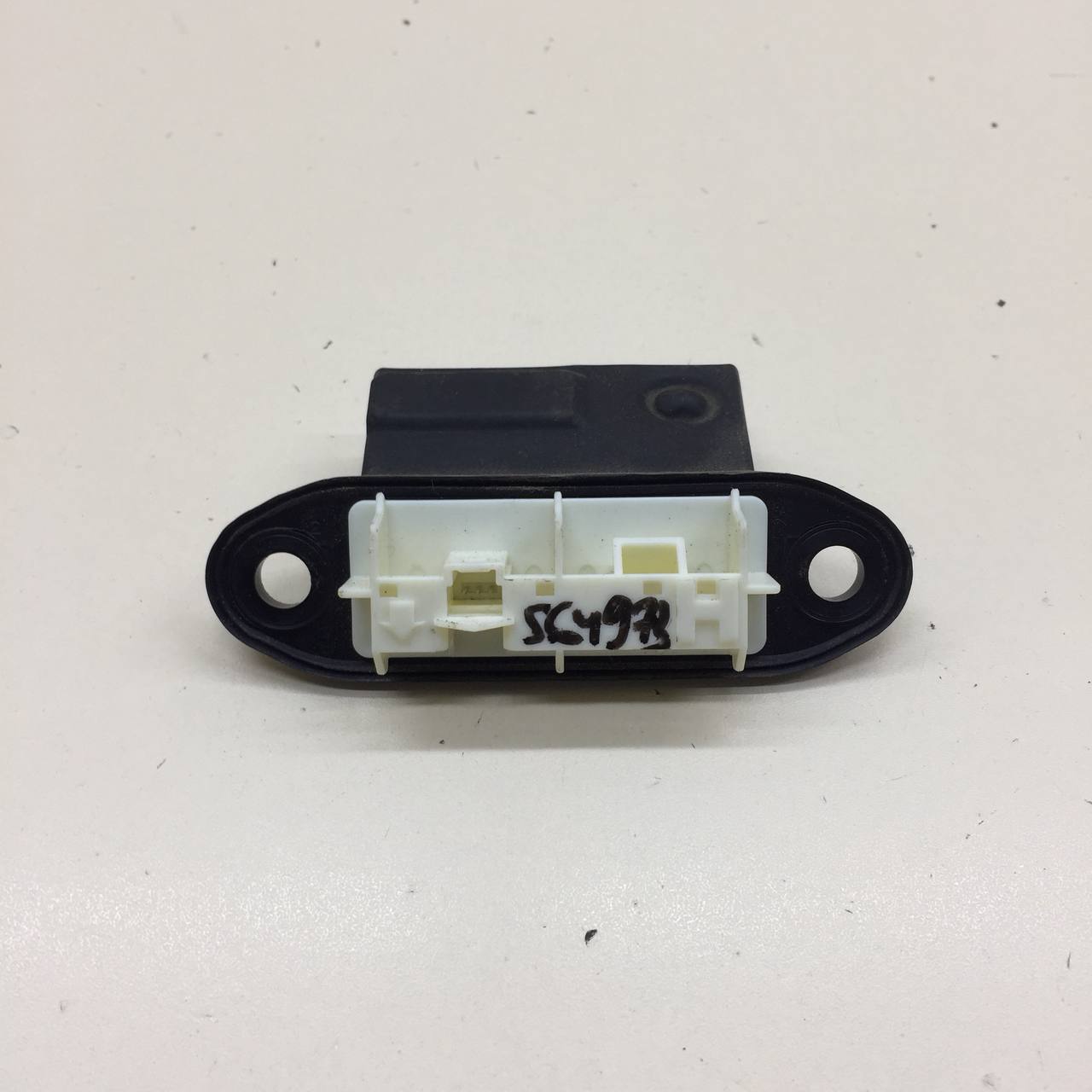 Кнопка открывания багажника Lexus NX 200 (Z10) 2014-2021