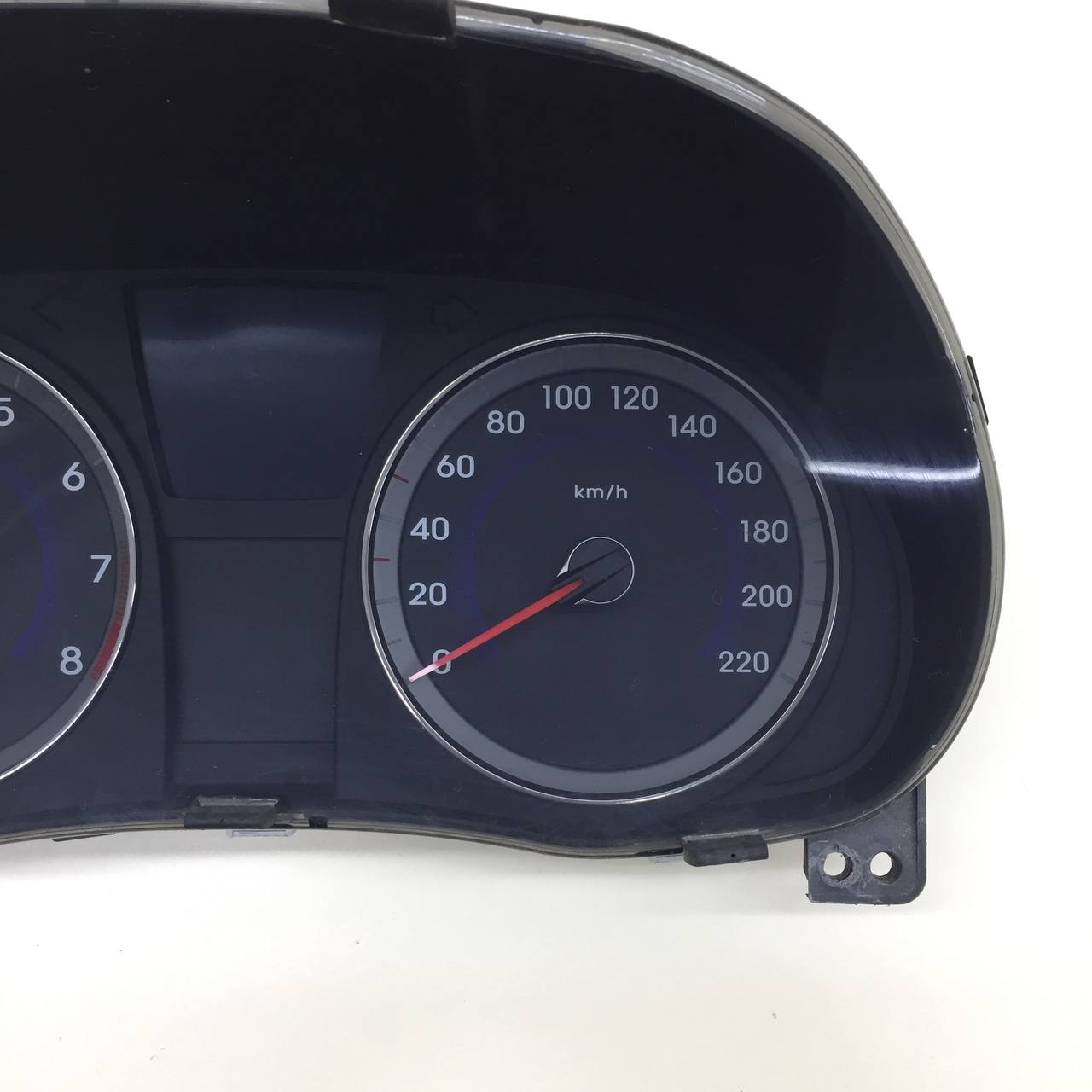 Панель приборов Hyundai Solaris (RB) 2010-2017