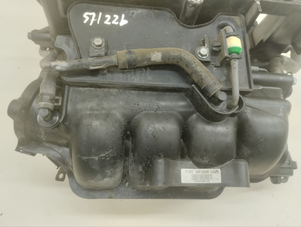Коллектор впускной Kia Optima 3 (TF) 2010-2015 Коллектор впускной Kia Optima 3 (TF) 2010-2015