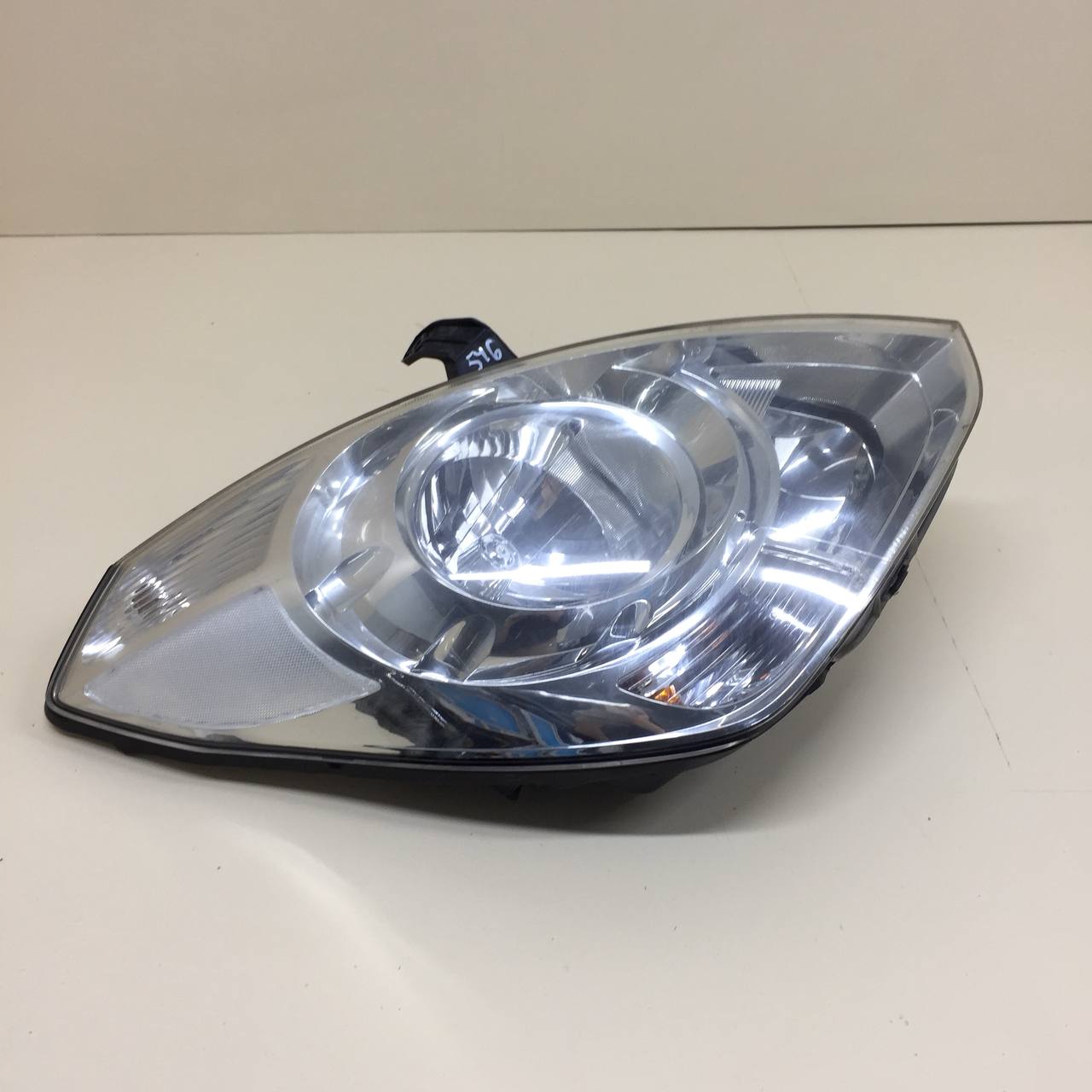 Фара правая Hyundai Starex H1/Grand Starex 2007> Фара правая Hyundai Starex H1/Grand Starex 2007>