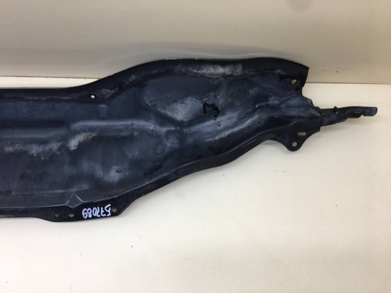 Водосток Mazda Mazda 2 (DE) 2007-2014
