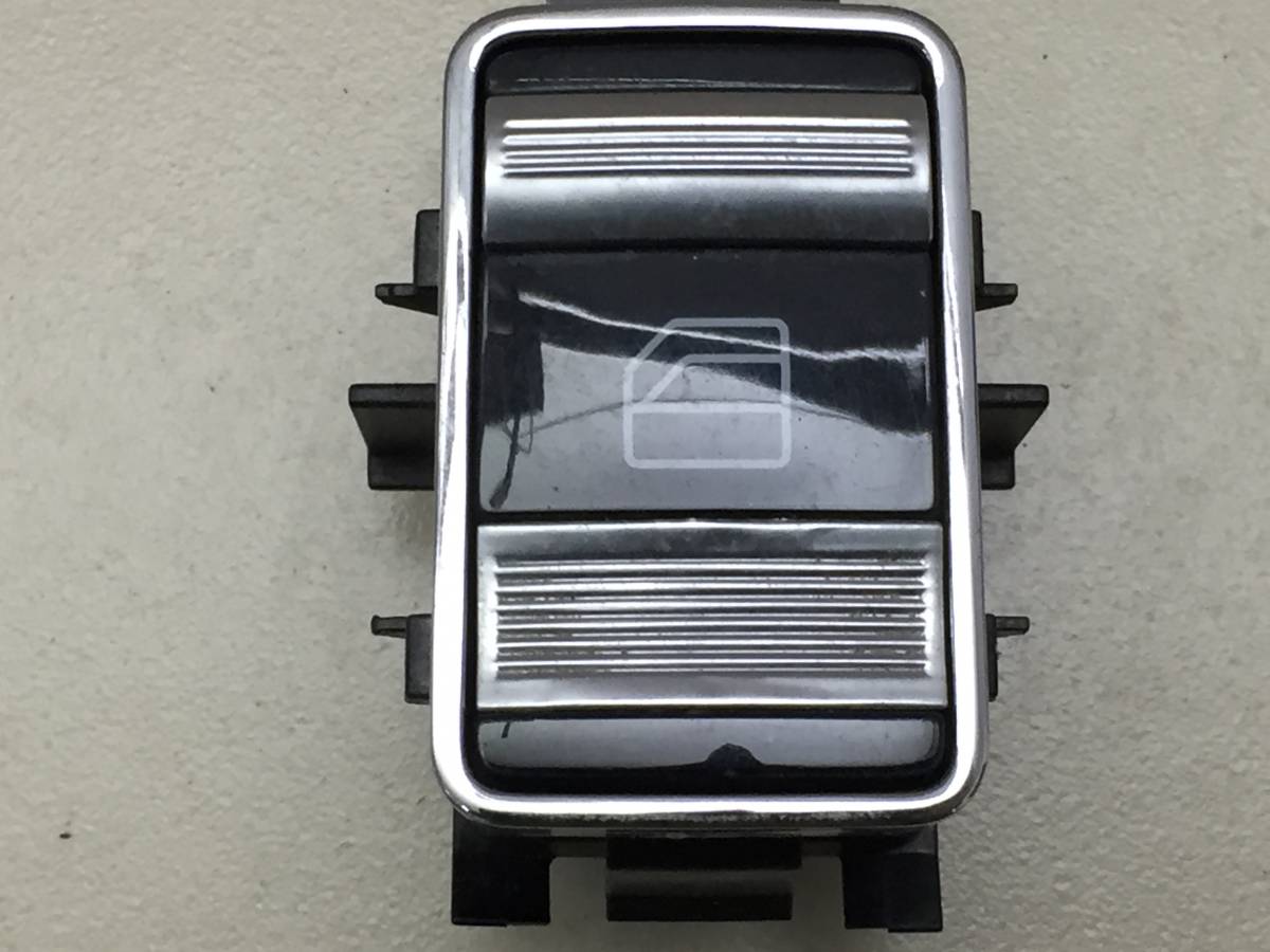 Кнопка стеклоподъемника Mercedes-Benz S-Class (W221) 2005-2013