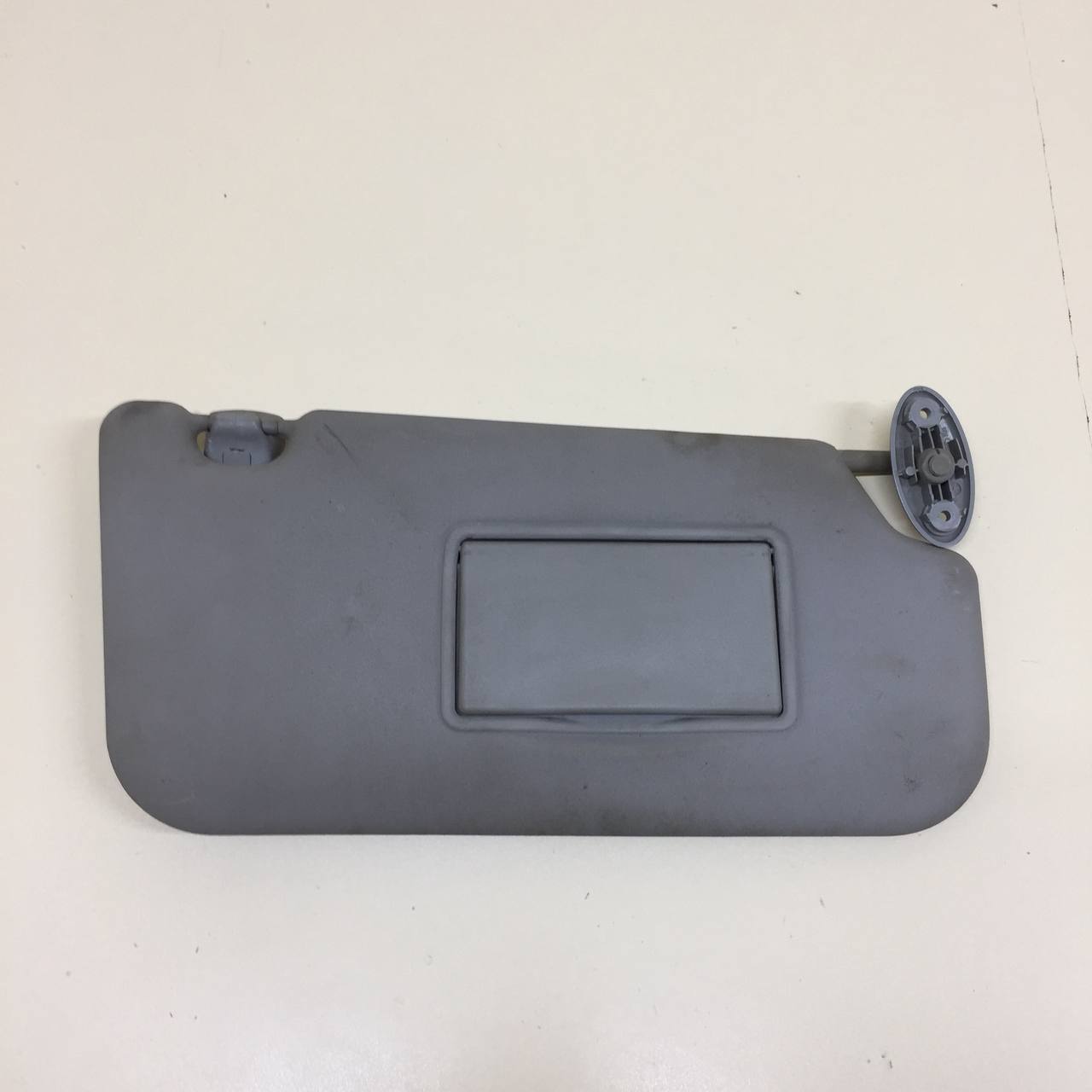 Козырек солнцезащитный (внутри) Ford Fusion (JU) 2002-2012 Козырек солнцезащитный (внутри) Ford Fusion (JU) 2002-2012