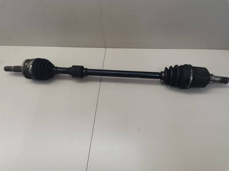 Полуось передняя правая Nissan Expert (W11) 1999-2006