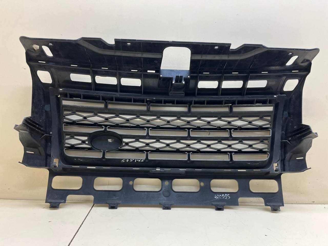 Решетка радиатора Land Rover Freelander 2 (FA) 2007-2014