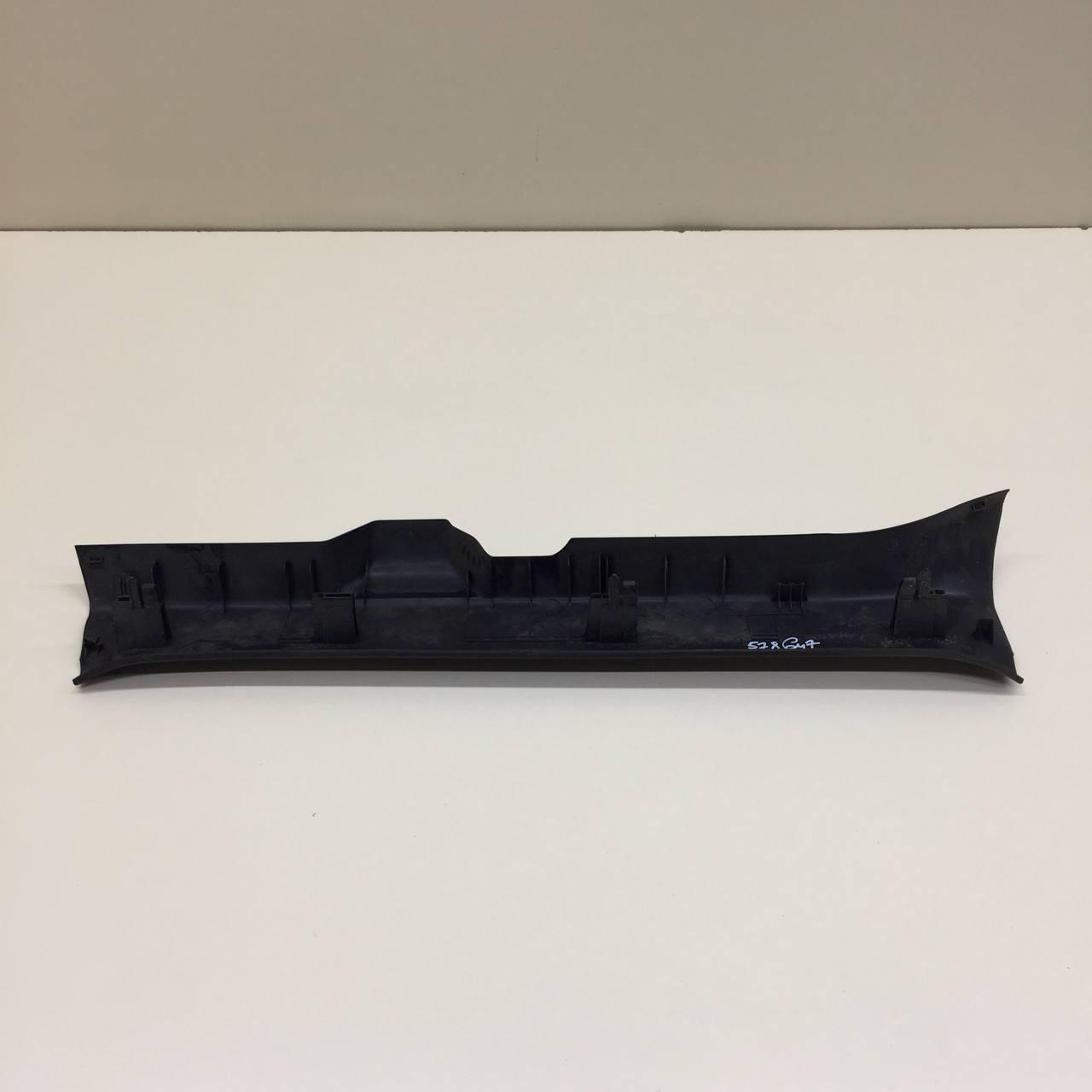 Накладка порога (внутренняя) Mazda Mazda 2 (DE) 2007-2014