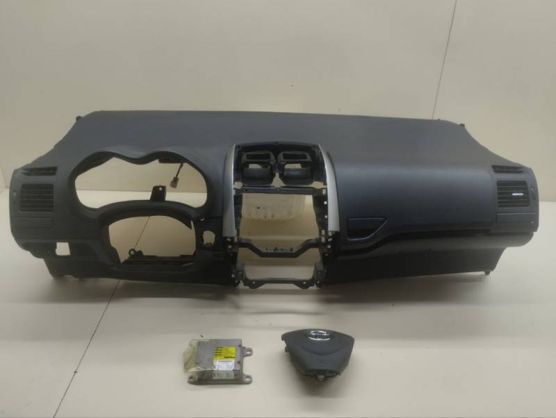 Подушка безопасности (комплект) Toyota Auris (E150) 2006-2012