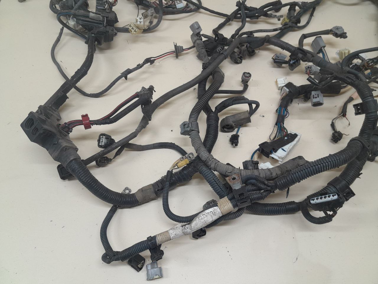 Проводка двс Toyota Corolla E150 2006-2013 Проводка двс Toyota Corolla E150 2006-2013