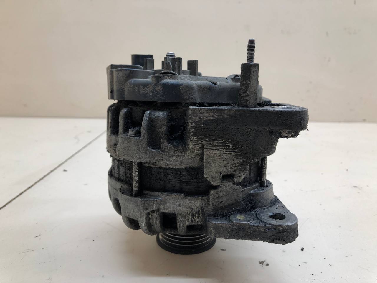 Генератор Volkswagen Polo (MK5) 2011-2020 Генератор Volkswagen Polo (MK5) 2011-2020