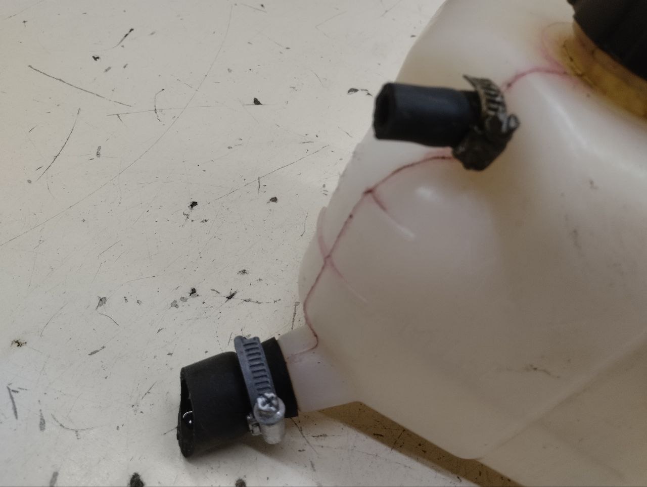 Бачок расширительный Chevrolet Niva 2002-2009