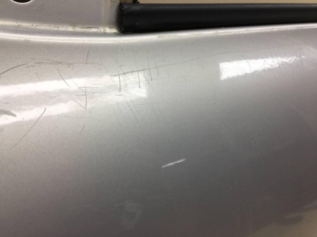 Дверь передняя левая Lada Granta 2011>