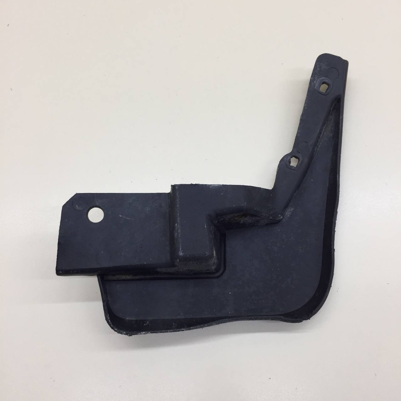 Брызговик передний левый Lada X-RAY 2016>