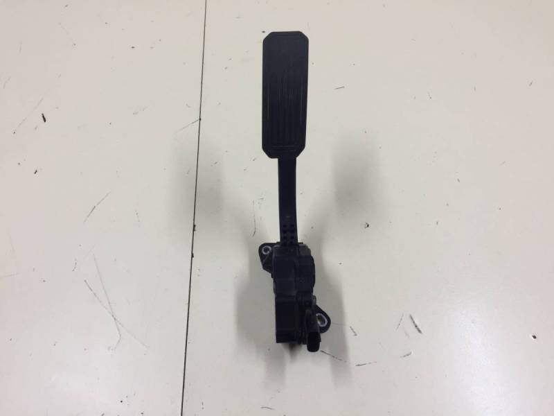 Педаль газа Toyota Corolla E150 2006-2013