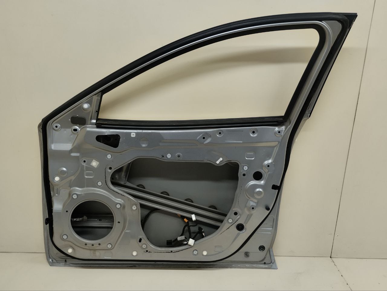 Дверь передняя правая Mazda Mazda 3 (BM) 2013-2016 Дверь передняя правая Mazda Mazda 3 (BM) 2013-2016