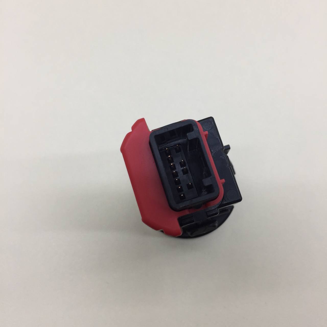Кнопка запуска двигателя Toyota Rav 4 (A30) 2006-2013 Кнопка запуска двигателя Toyota Rav 4 (A30) 2006-2013