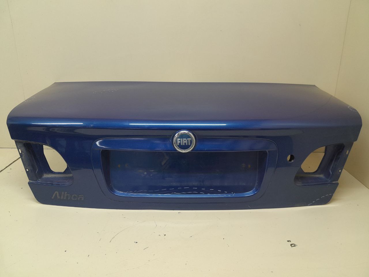 Крышка багажника Fiat Albea 2002-2012
