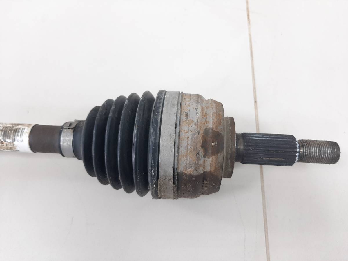 Полуось передняя левая Renault Duster (HSA, HSM) 2012> Полуось передняя левая Renault Duster (HSA, HSM) 2012>