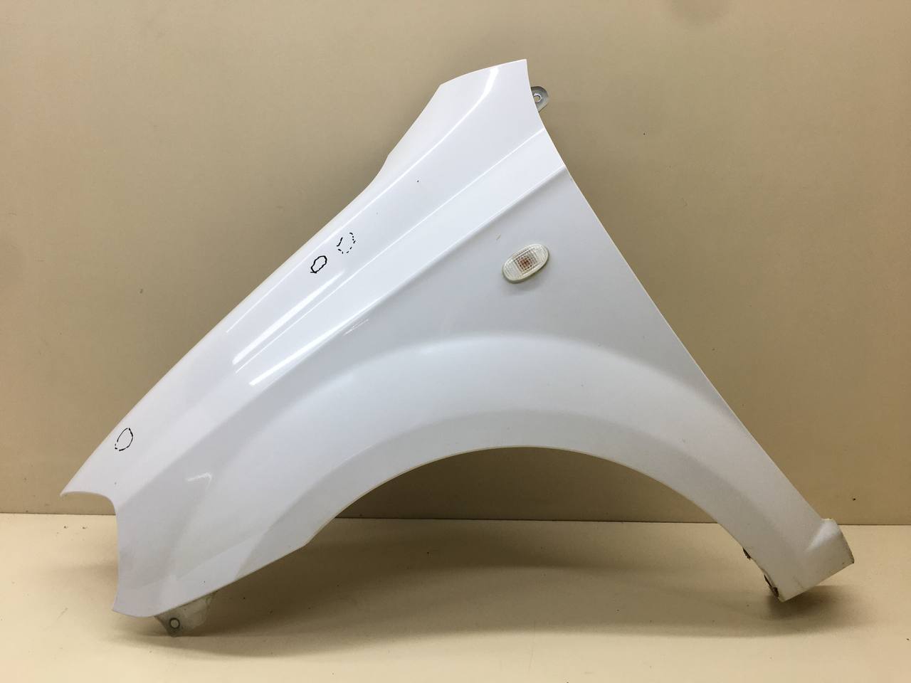 Крыло переднее левое Chevrolet Aveo T250 2005-2011