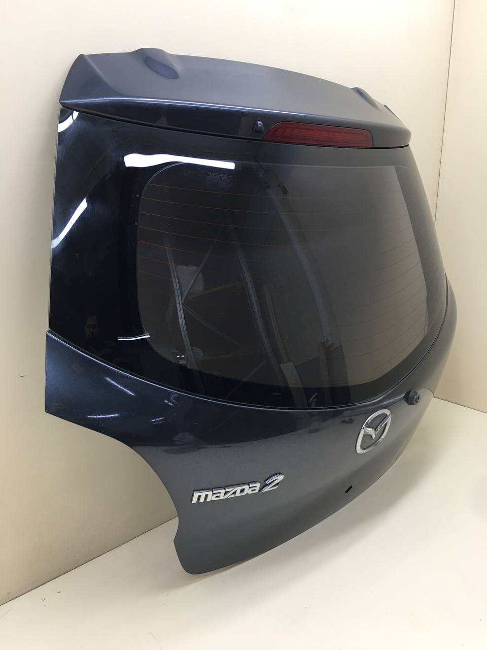 Дверь багажника со стеклом Mazda Mazda 2 (DE) 2007-2014