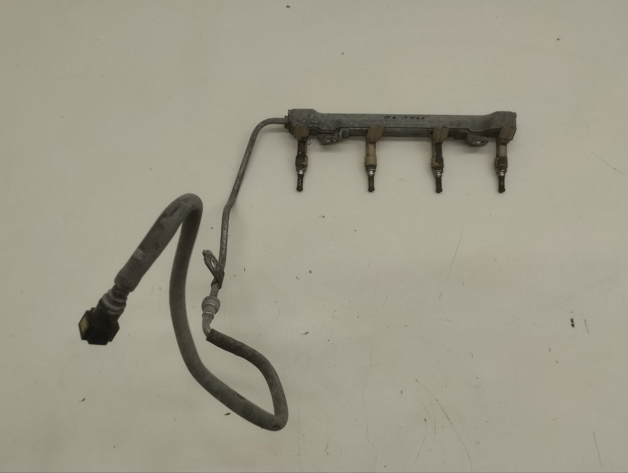 Рейка топливная (рампа) Toyota Auris (E150) 2006-2012