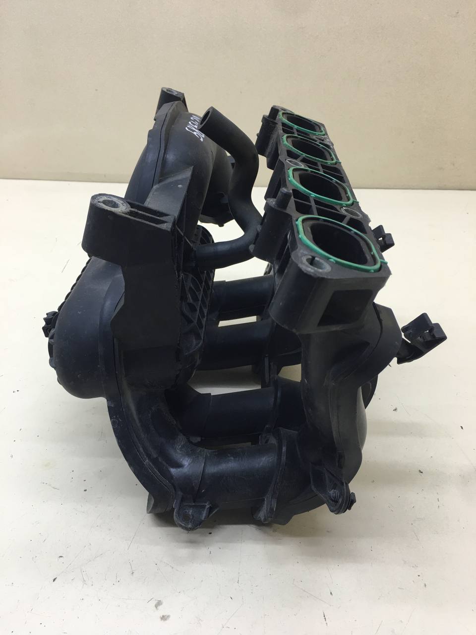 Коллектор впускной Ford Mondeo 4 2007-2015 Коллектор впускной Ford Mondeo 4 2007-2015
