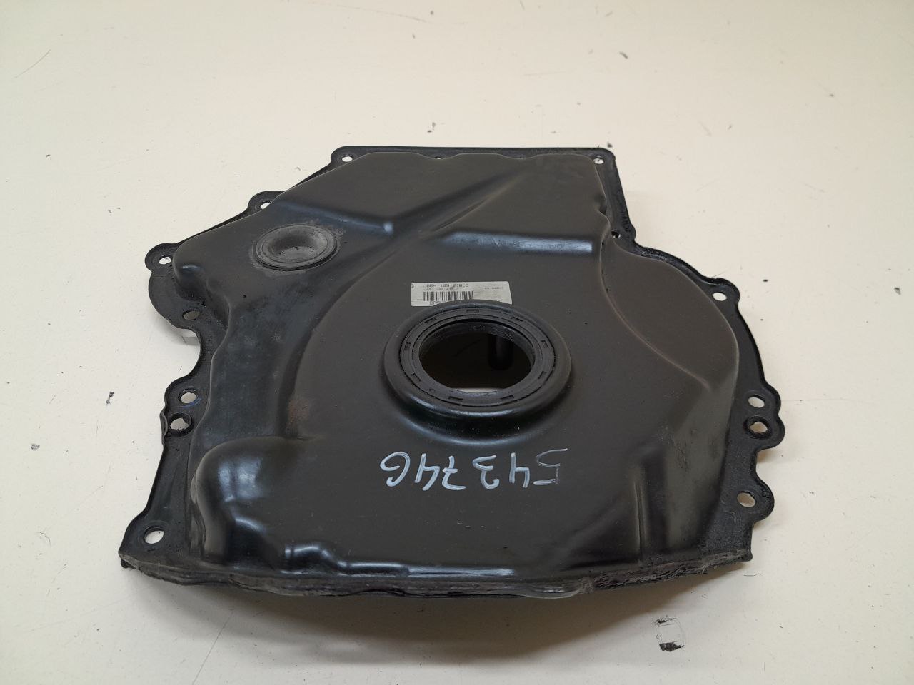 Крышка двигателя передняя Skoda Octavia (A5 1Z-) 2004-2013 Крышка двигателя передняя Skoda Octavia (A5 1Z-) 2004-2013