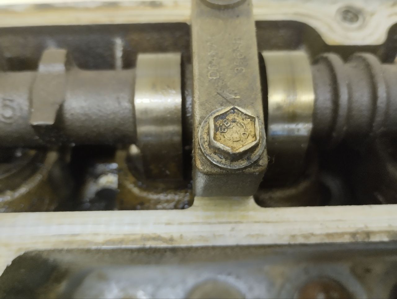 Головка блока цилиндров Ford Fusion (JU) 2002-2012