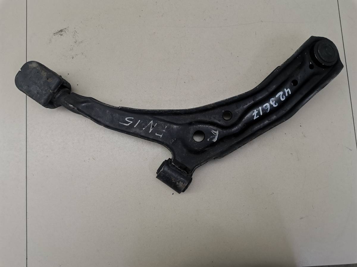 Рычаг передний правый Nissan Almera (N15) 1995-2000 Рычаг передний правый Nissan Almera (N15) 1995-2000