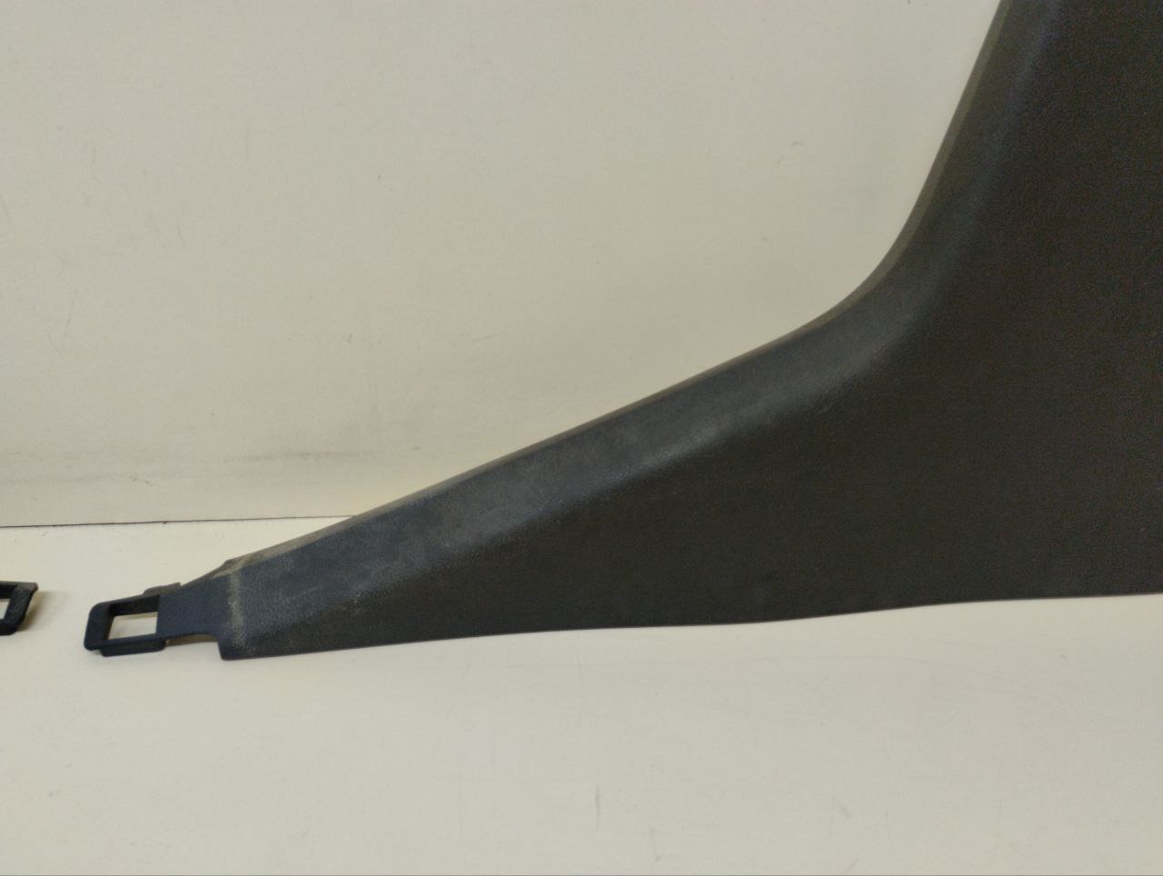 Обшивка стойки Peugeot 308 2007>