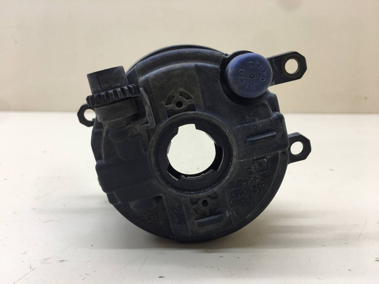 Фара противотуманная левая Toyota Auris (E150) 2006-2012