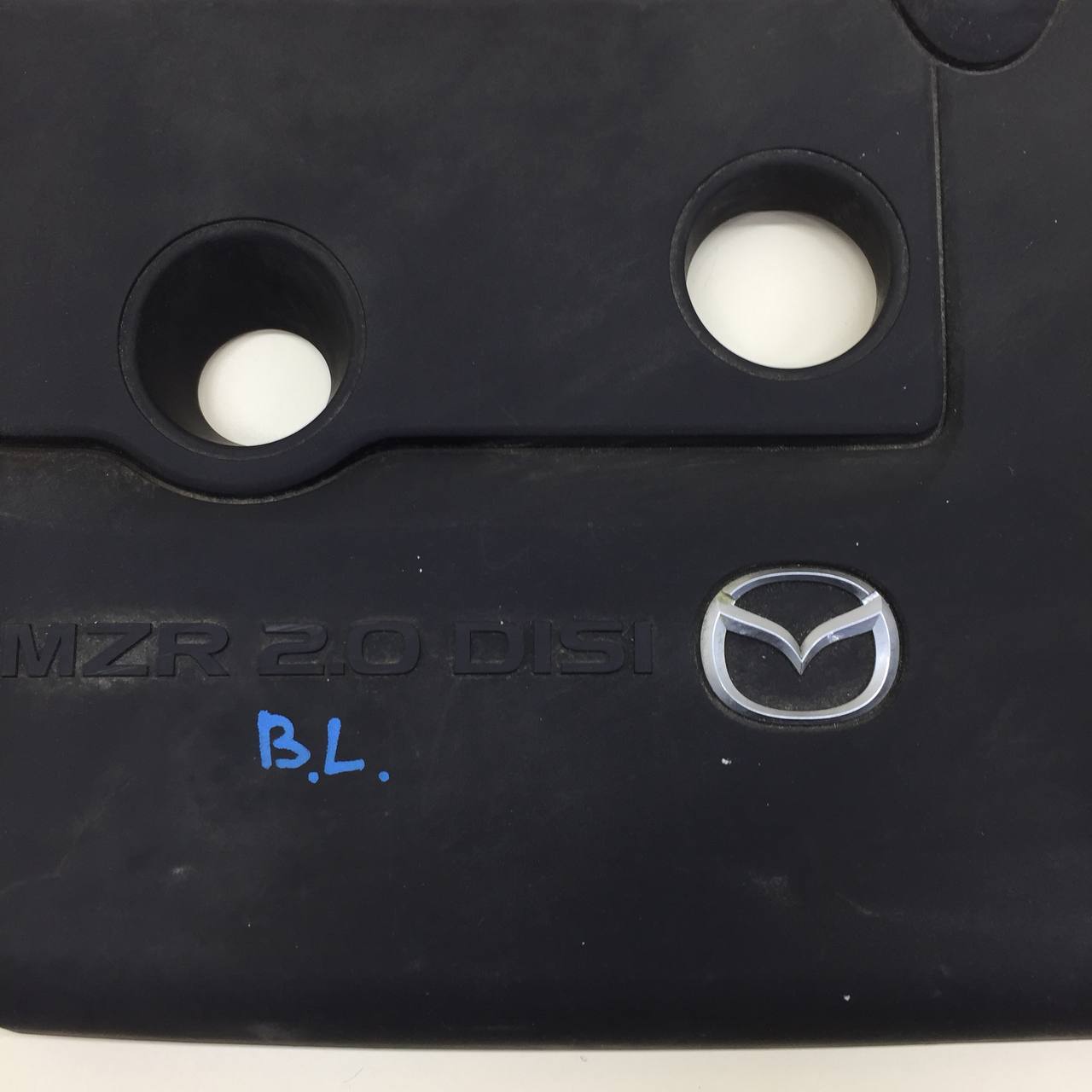 Крышка двигателя декоративная Mazda Mazda 6 (GH) 2007-2012 Крышка двигателя декоративная Mazda Mazda 6 (GH) 2007-2012