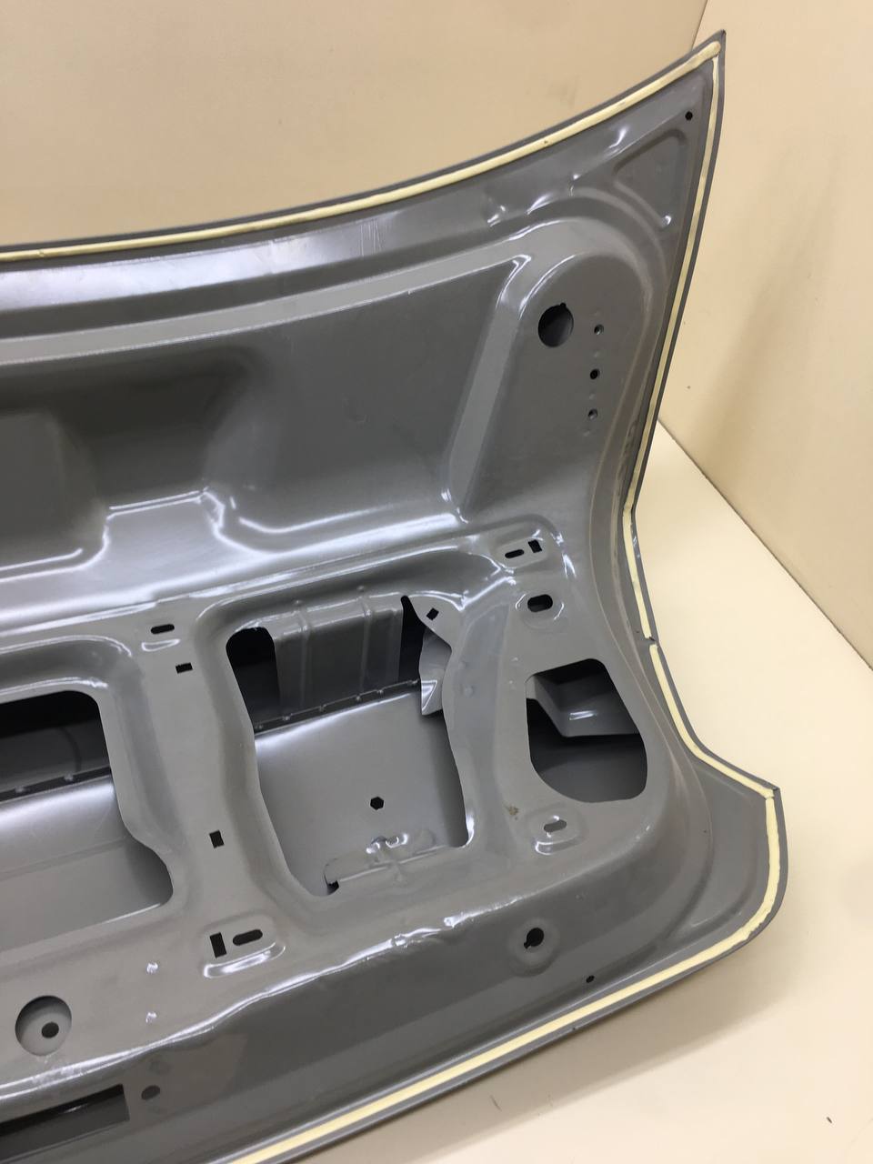 Крышка багажника Volkswagen Polo (MK5) 2011-2020 Крышка багажника Volkswagen Polo (MK5) 2011-2020
